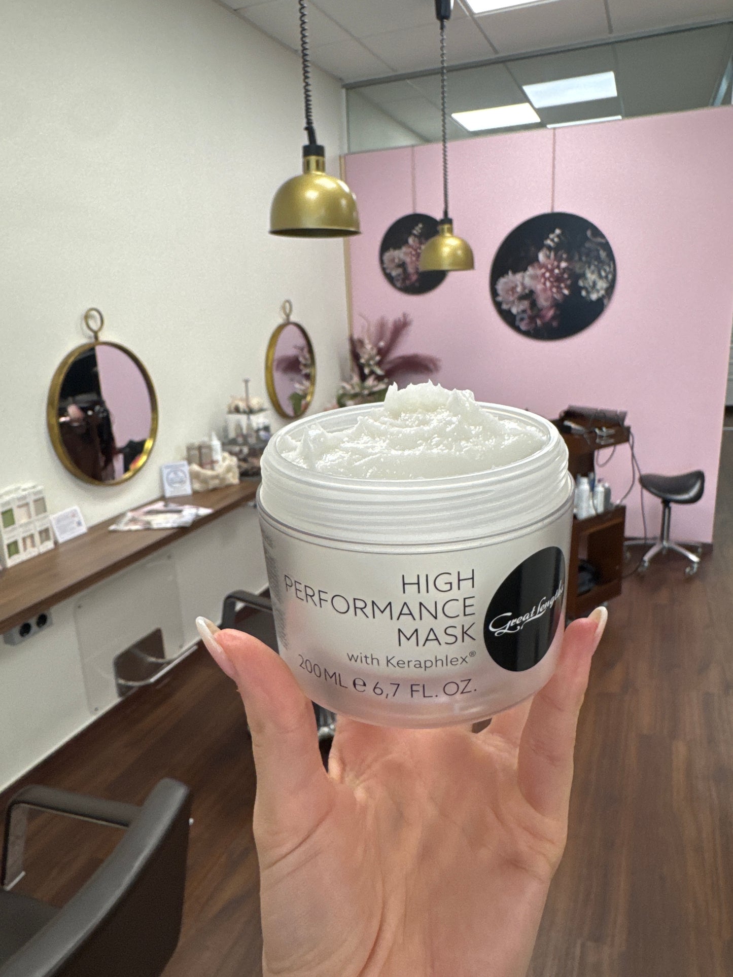 HIGH PERFORMANCE MASK