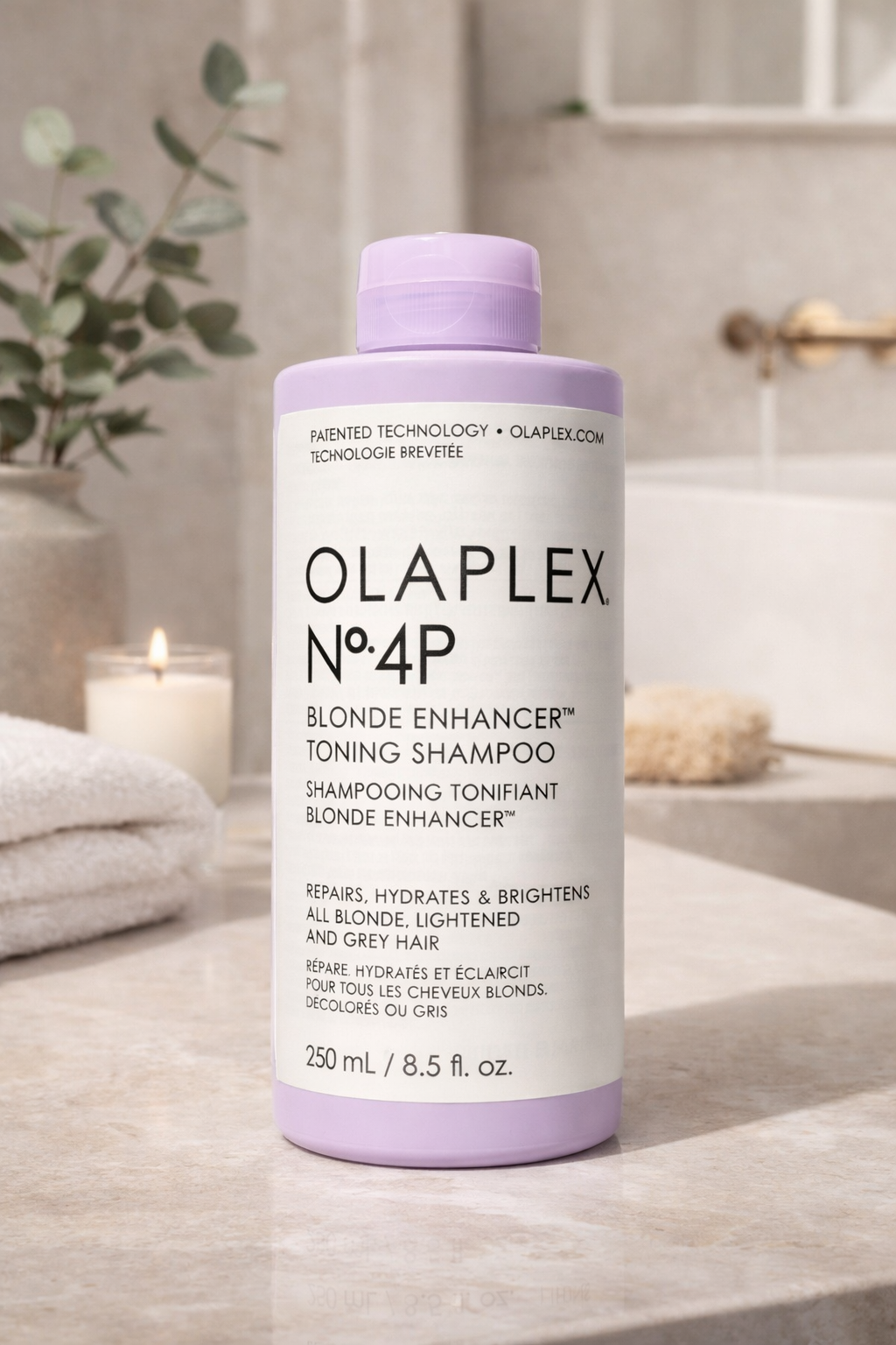 Olaplex No.4P Silbershampoo, violettes Toning Shampoo in neutralem Bad Ambiente, Produktflasche – Olaplex