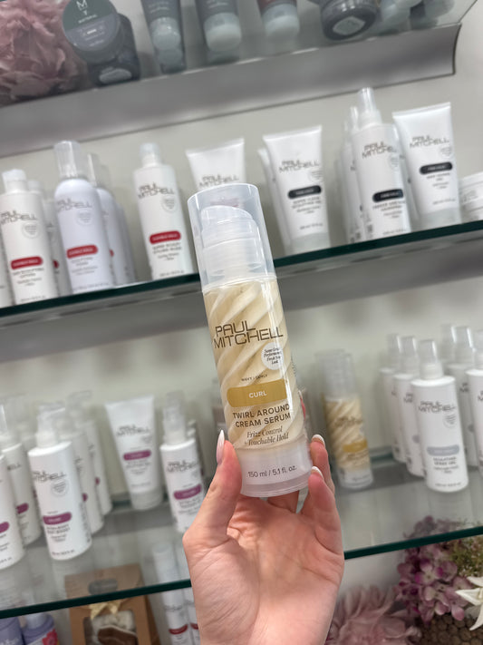 Twirl Around – Locken definieren & Frizz bändigen