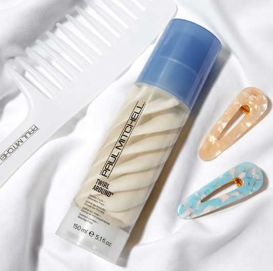 Twirl Around – Locken definieren &amp; Frizz bändigen
